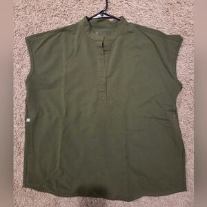Figs Dark Olive Rafaela Oversized Scrub Top In Small